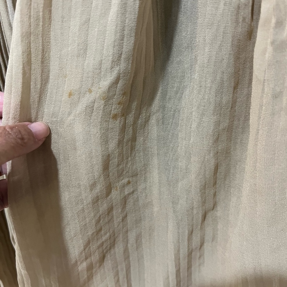 Valentino Boutique Vintage Beige Gold  Pleated Top Blouse Size M - Picture 9 of 10